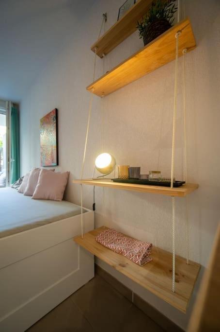 Fully Equipped Apartment With Terrace Sleeps 4 Marsylia Zewnętrze zdjęcie